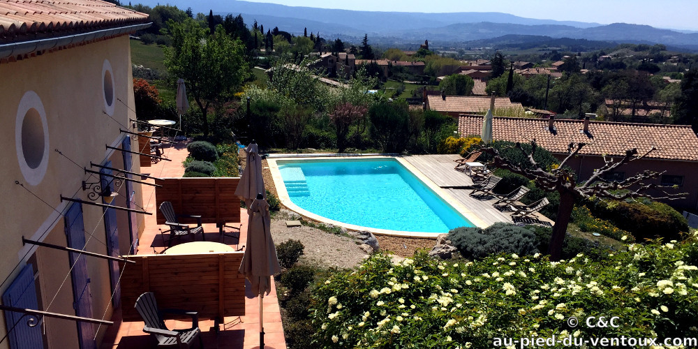 Au Pied du Ventoux, Chambres d'hôtes et Table d'hôtes, B&B, Flassan, Bédoin, Provence