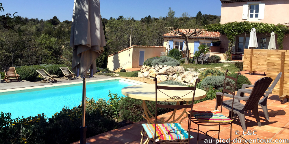 Au Pied du Ventoux, Chambres d'hôtes et Table d'hôtes, B&B, Flassan, Bédoin, Provence