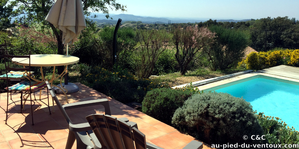 Au Pied du Ventoux, Chambres d'hôtes et Table d'hôtes, B&B, Flassan, Bédoin, Provence